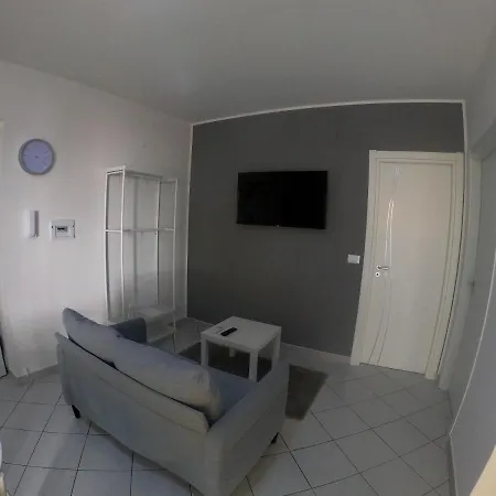 Casa vacanze Tirreno *